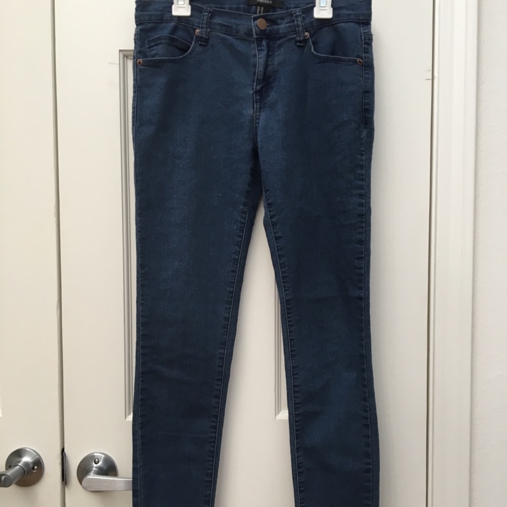 DARK WASH SKINNY JEGGINGS